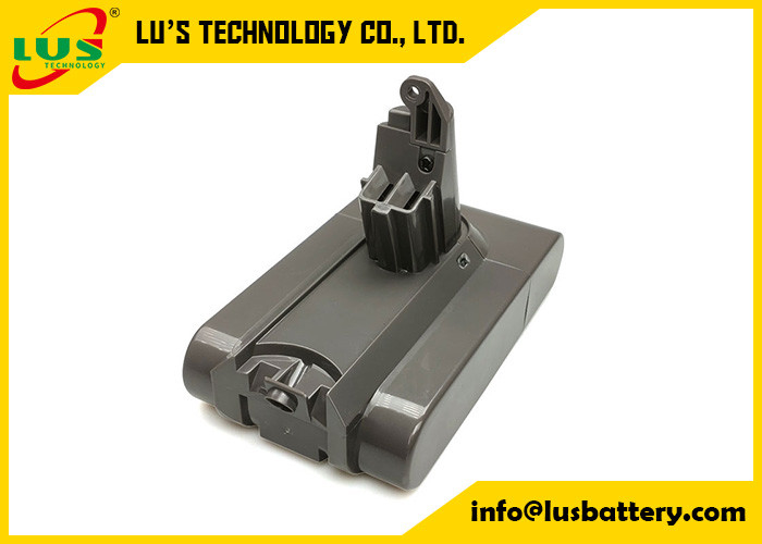 Wymiana akumulatora litowego 21,6 V 3000 mAh do odkurzacza Dy Son V6